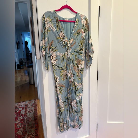 River Island Floral Kimono Dress in Blue - Picture 2 of 9